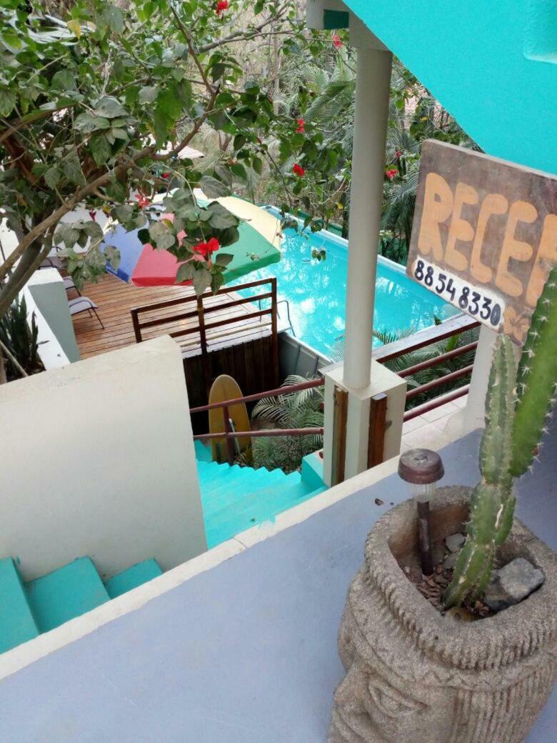 Chicama : Burnt Toast Surfcamp Nosara Exterior foto